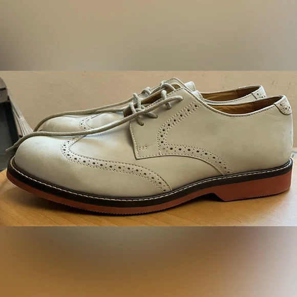 Johnston & Murphy | Shoes | Johnston Murphy Oxford Wing Tip  display picture 1